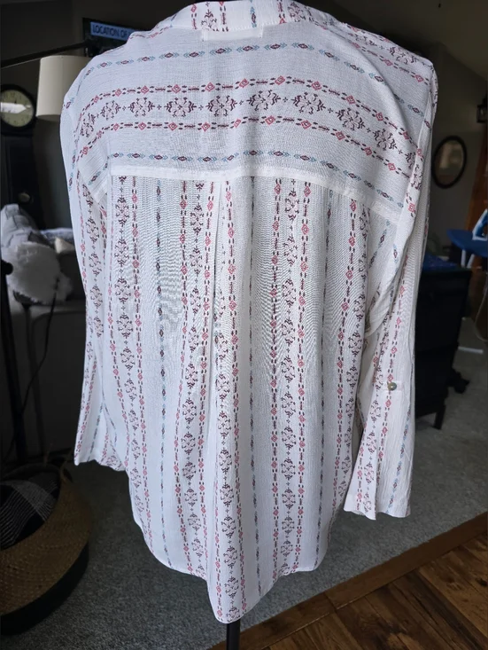 Becool - Women’s Cream Tie-Front Long Sleeve Blouse Size Med NWOT - Picture 6 of 7